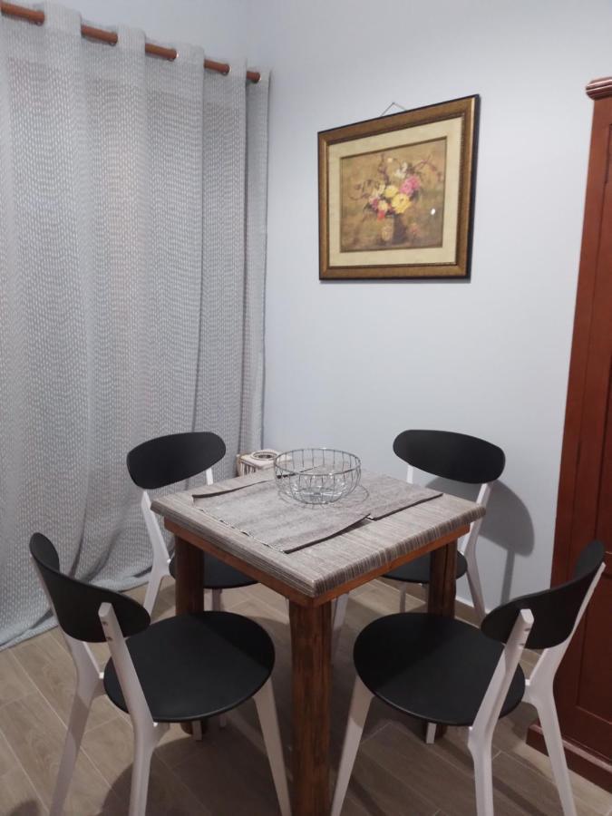 Manolakis Pizanias Apartment Emborios Екстериор снимка