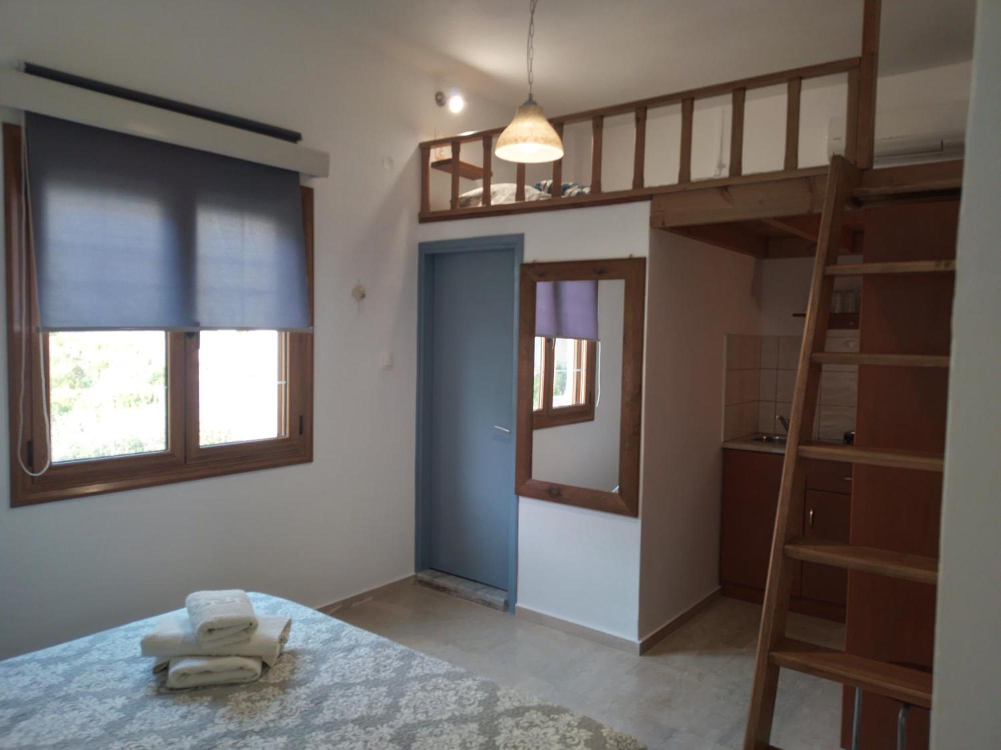 Manolakis Pizanias Apartment Emborios Екстериор снимка