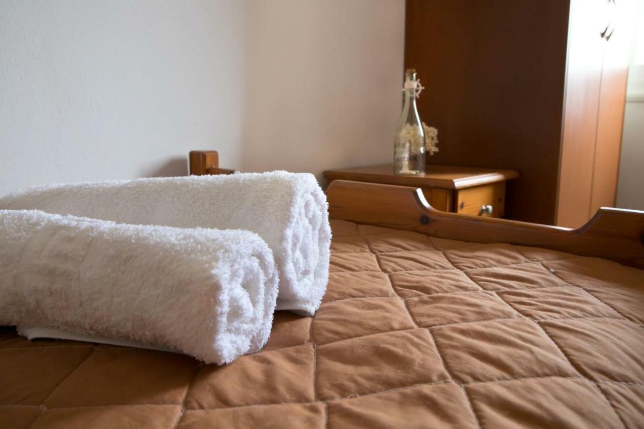 Manolakis Pizanias Apartment Emborios Екстериор снимка